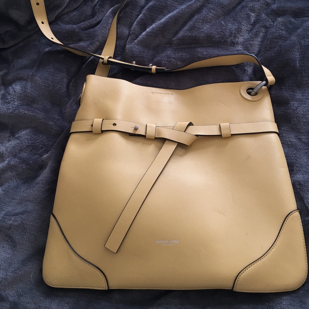 Michael Kors Crossbody